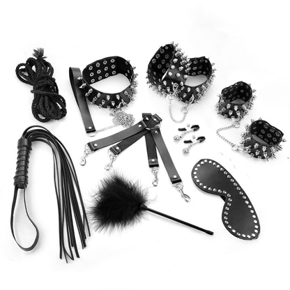 BDSM-набір Art of Sex – Spikes BDSM Set Leather, 10 предметів, чорний, натуральна шкіра